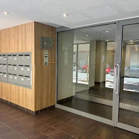Charmant T3 Proche Gare Et Plages Toulon Parking Prive Exterior photo